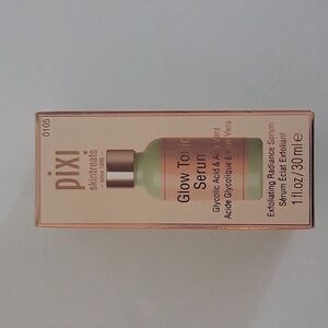 Brand new in box - Pixi skintreats glow tonic serum